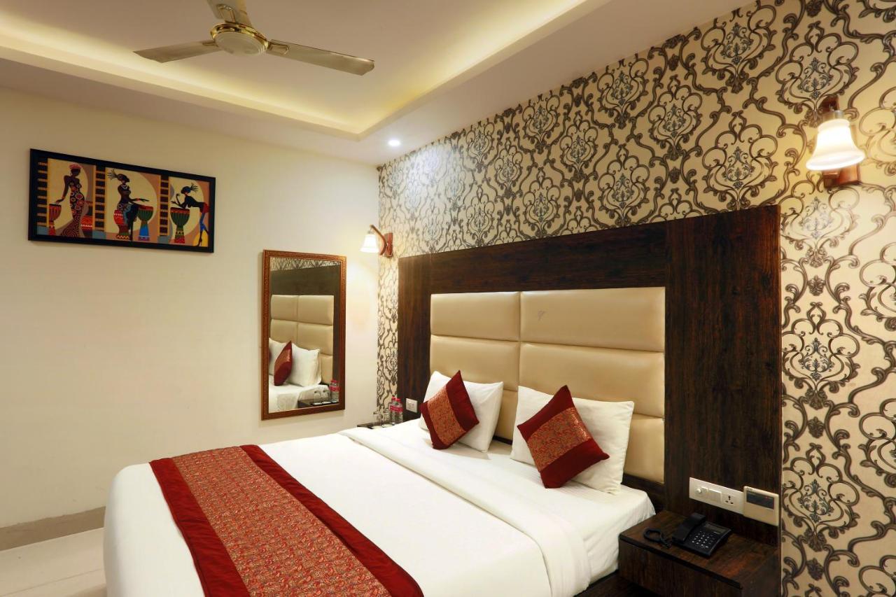 Hotel Qualia Suites At Delhi Airport Нью-Делі Екстер'єр фото