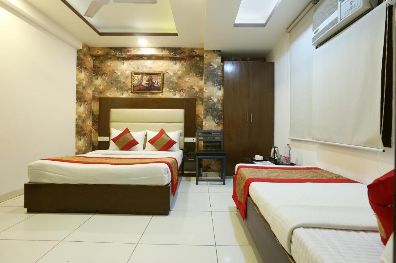 Hotel Qualia Suites At Delhi Airport Нью-Делі Екстер'єр фото